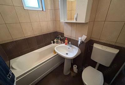 Apartament cu 3 camere decomandat în Cetate - 3