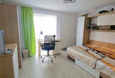 Casă cu 4 camere cu Canalizare în Central - 10