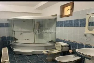 Apartament cu 3 camere semidecomandat în Central - 5