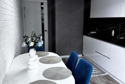 Apartament cu 2 camere decomandat în Florilor