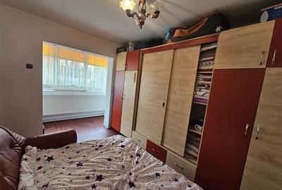 Apartament cu 2 camere nedecomandat, mobilat în Micro II - 15