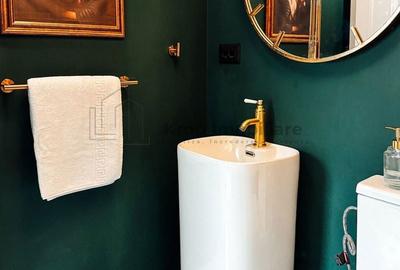 Casă cu 3 camere cu Teren 2854 Mp în Fundata - 1