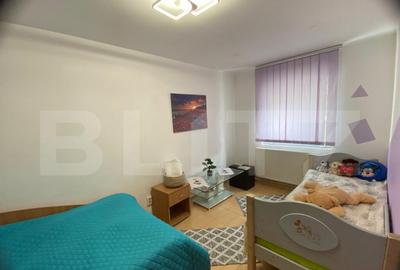 Apartament de vanzare, cu 3 camere, 48 mp, zona cetate - 1