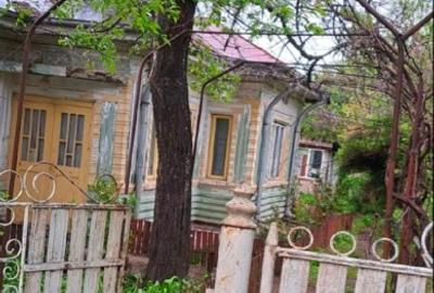 Casă individuală cu 4 camere cu Teren 1500 Mp în Râmnicelu - 1