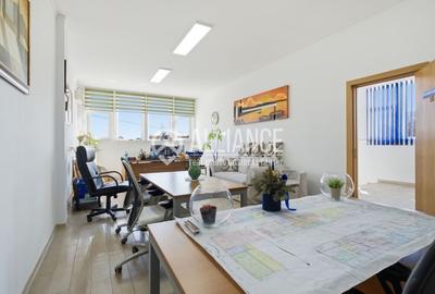 Spațiu comercial, de 4,603 mp, în Faleza Nord - 17