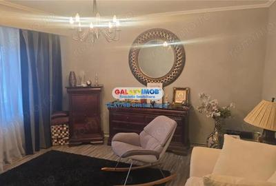 Apartament cu 3 camere decomandat, mobilat în Crângași