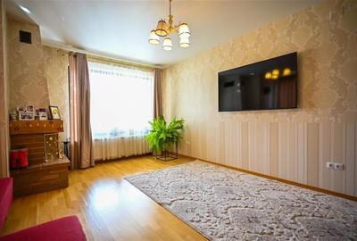 Resedinta distincta, mobilata cu rafinament, pe 1.000 mp teren, Central, Sacele, Resedinta distincta, mobilata cu rafinament, pe 1.000 mp teren, Central, Sacele, - 35