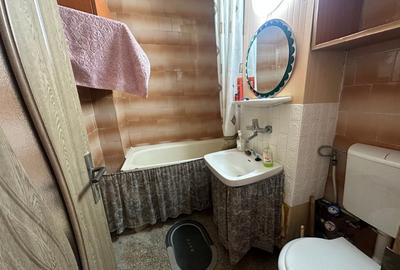 ACASA , IN INIMA MANASTURULUI - Apartament 3 camere str Mehedinti - 11