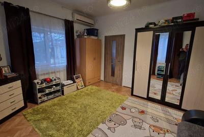 Casă cu 4 camere în Central - 3