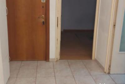 Apartament cu 2 camere decomandat în Gara