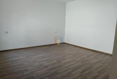 Casa 4 camere zona Centrala, pretabila pentru 2 familii 150m - 11