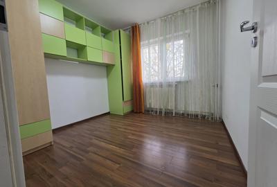 Aviatiei 3 camere | Renovat recent - semimobilat | 5 minute metrou - 5