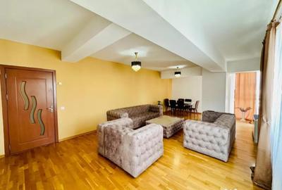 Apartament cu 2 camere decomandat în Calea Călărașilor