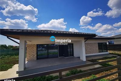 Casă cu 4 camere în Dorobanț - 3