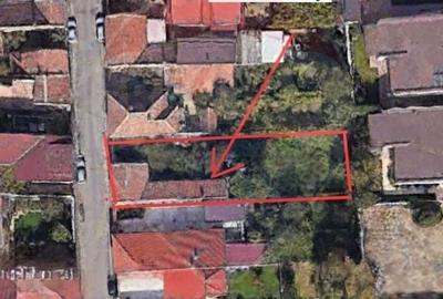 Casă cu 4 camere în Bârzești