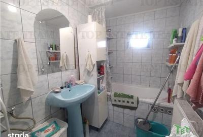 Casă cu 4 camere cu Teren 704 Mp în Central - 5
