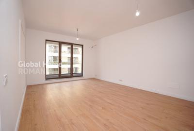 Apartament cu 4 camere decomandat în Băneasa