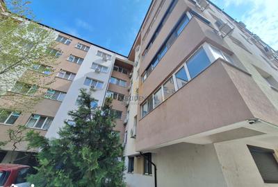 Garsonieră decomandată, mobilată în Vest - 11