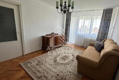 Apartament cu 2 camere semidecomandat, mobilat în Cetății