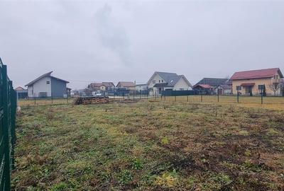 Teren Construcții intravilan de 700 mp, în Stupini - 3