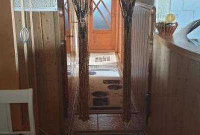 Apartament cu 3 camere decomandat în Buzaului - 6
