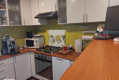 Apartament cu 3 camere decomandat în Central - 6