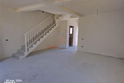 Casă cu 4 camere în Uricani - 1