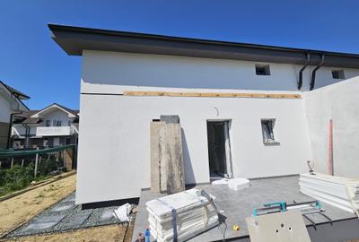 Duplex cu 4 camere cu Canalizare în Moșnița Veche - 4