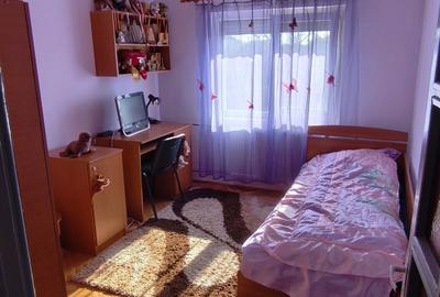 Apartament cu 3 camere în Sânmartin