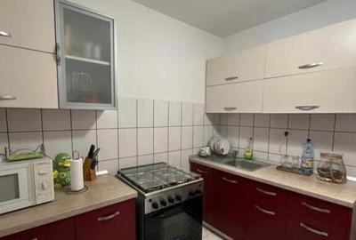 Apartament Cu 2 Camere Decomandate Zona Burdujeni - Cuza Voda 2 - 8