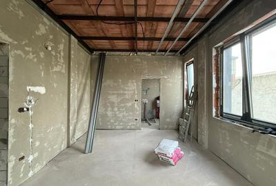 Spațiu comercial, de 560 mp, în Complex Studențesc - 18