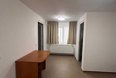 Garsonieră decomandată în Central - 2