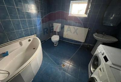 Apartament cu 4 camere decomandat în Central - 4