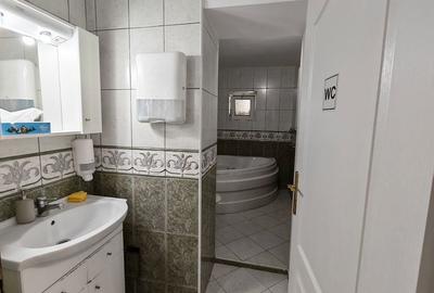 Spațiu comercial, de 98 mp, în Decebal - 18