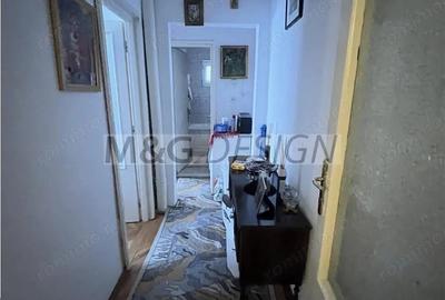 Apartament cu 4 camere semidecomandat în Central - 13