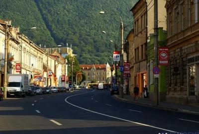 Spațiu comercial, de 81 mp, în Central - 7