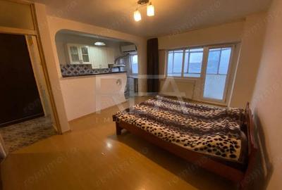 Garsoniera spatioasa Jumbo Center - 4