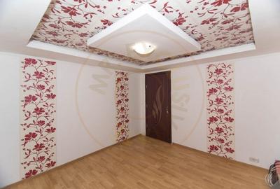 Casa - Golesti - Stefanesti - 3000 Mp Teren - 6