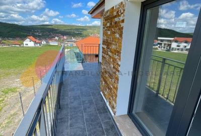 Casa cuplata, finisata, 142 mp utili, 5 camere, garaj, zona Chinteni - 5