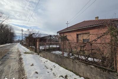 Casă cu 4 camere cu Teren 830 Mp în Bratca - 11
