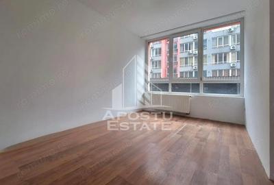 Spațiu comercial, de 50 mp, în UTA - 1