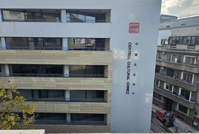 Batiste, Universitate - 3