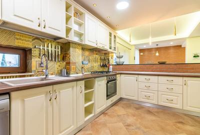 Vilă P+E+M cu 4 camere, 320 mp, Berceni/Ilfov - 9