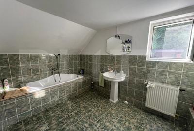 Casă cu 4 camere cu Teren 19 Mp în Central - 5