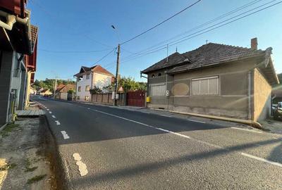 Casă cu 4 camere în Sebeșel - 8