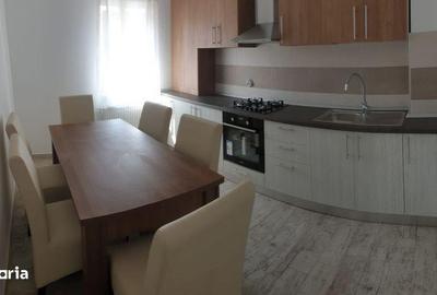 Apartament cu 4 camere decomandat, mobilat în Central - 7