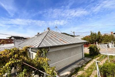 Casa Targu Neamt,zona centrala,centrala-gaz,apa,curent,canalizare,beci - 14