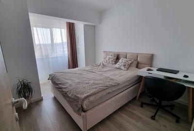 Apartament cu 2 camere decomandat, mobilat în Nicolina