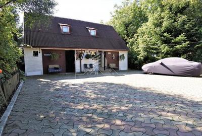 Calea Moldovei - vila deosebita - teren 3.000 mp + anexa-casa de locuit - 3