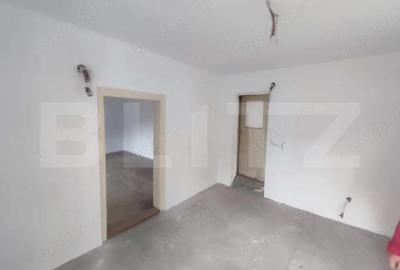 Casă cu 2 camere cu Teren 200 Mp în Central - 7